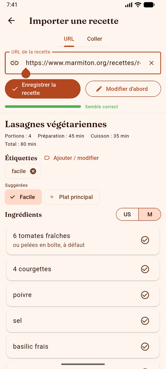 Import de recette dans DinnerFlow: un lien collé et la recette lue, avec ses ingrédients et ses étapes